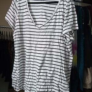 Torrid Black and White Striped Short Sleeve Tee